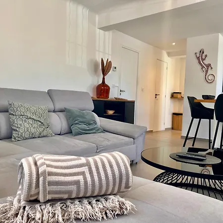 Provence Deux & Jardin Apartment