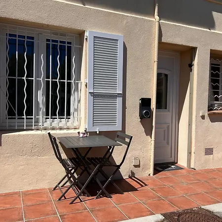 Apartment Provence Deux & Jardin *